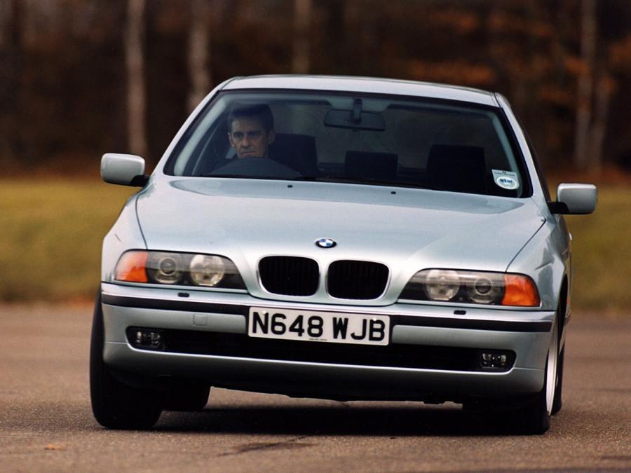  BMW 540i Sedan 1996 года  (UK) (фото 3 из 7)